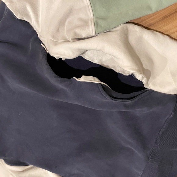 Movemama Breastfeeding / Nursing Sweatshirt with hidden zippers - Picture 3 of 5